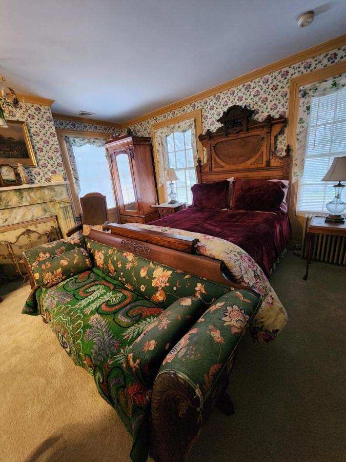 House Of 1833 Bed And Breakfast Mystic Buitenkant foto