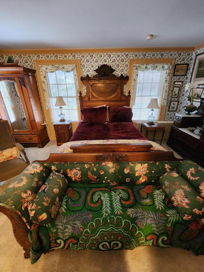 House Of 1833 Bed And Breakfast Mystic Buitenkant foto
